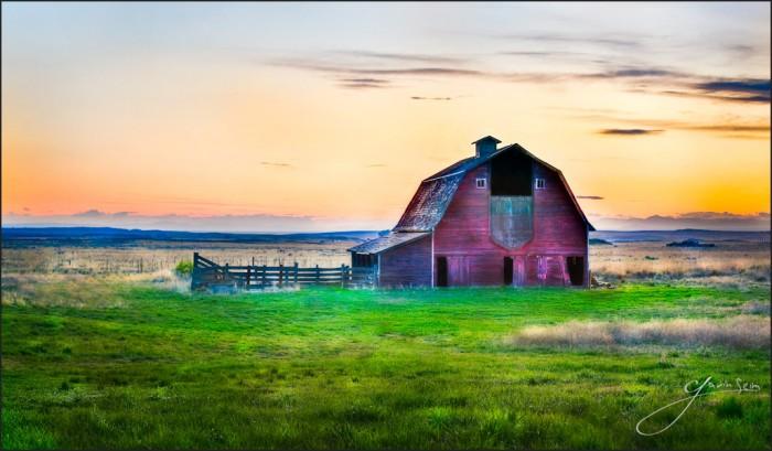 whispering - barn 2009